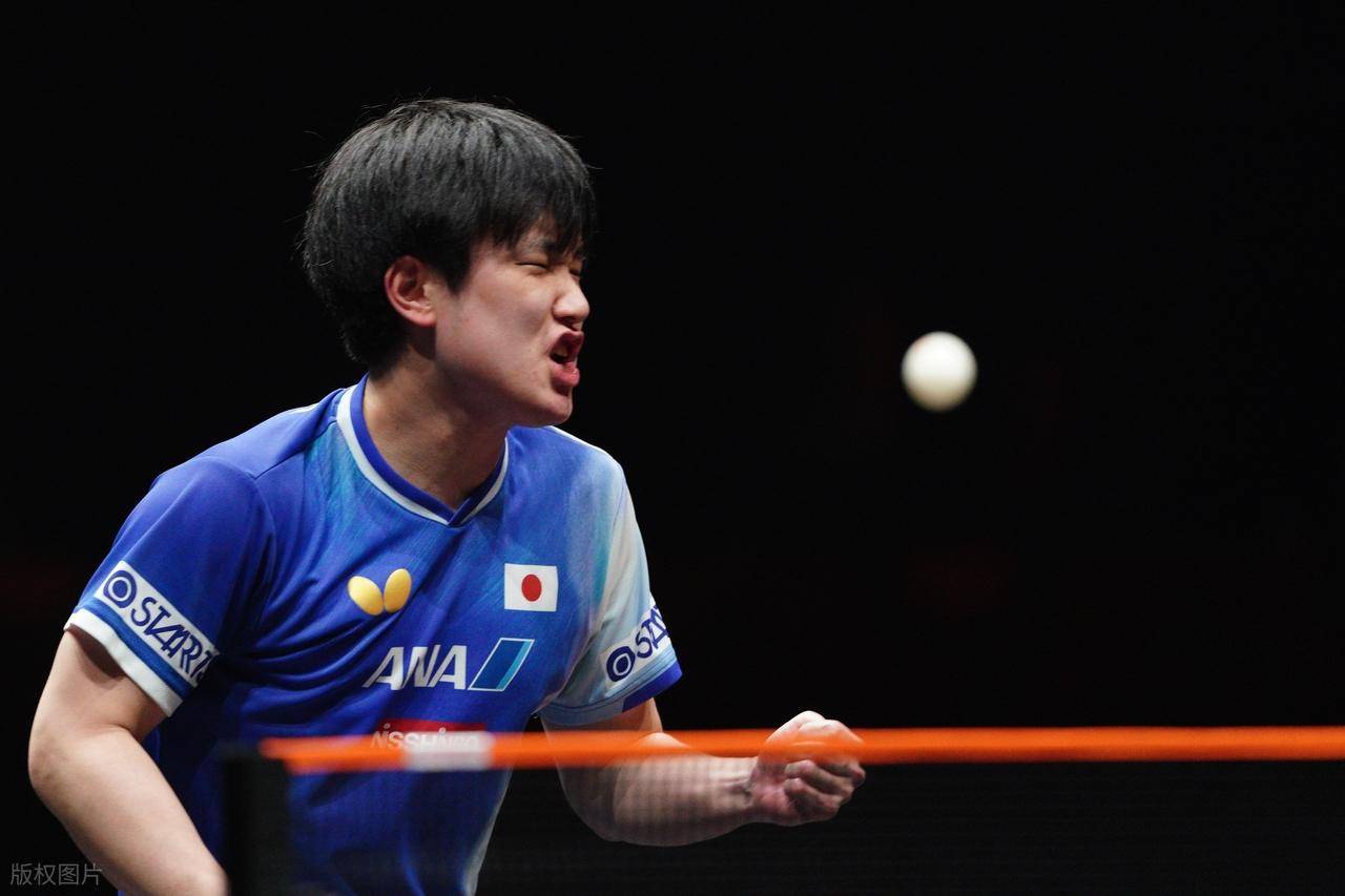 世界杯预测-愤怒！央媒痛斥张本智和拜鬼+三笘薰与战犯合影：带来严重伤害