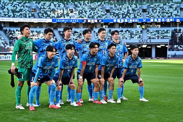全国大会揭幕战4-1！日本这项校园足球赛事，竟办到了第104届！