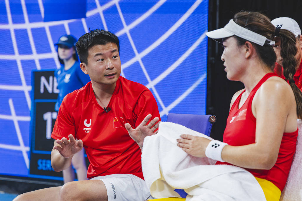 网球联合杯中国队无缘连胜，迎战加拿大队大比分0比3告负