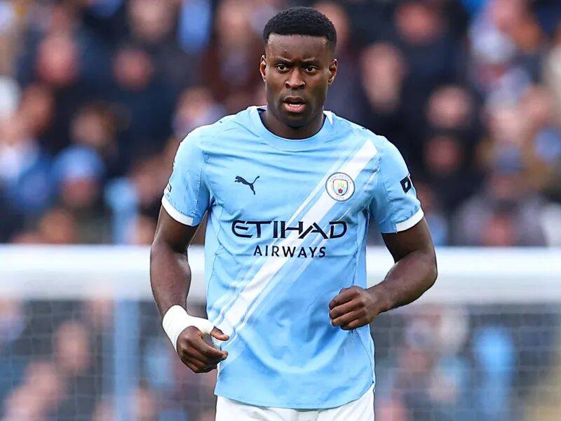 确定！曼城新援无缘决赛，瓜迪奥拉批评新规则，目标直指托纳利